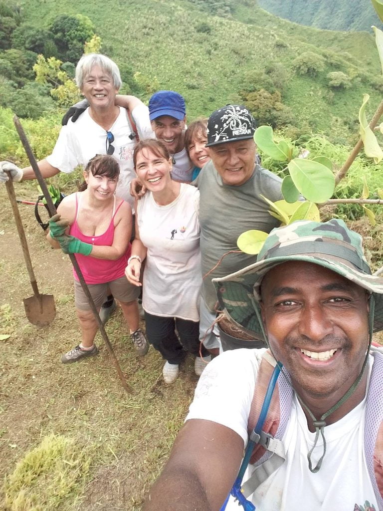 L'équipe d'éco randonneurs - Hommes de Polynésie