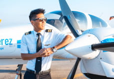 Jean-Philippe, de banquier à pilote de ligne - Hommes de Polynésie