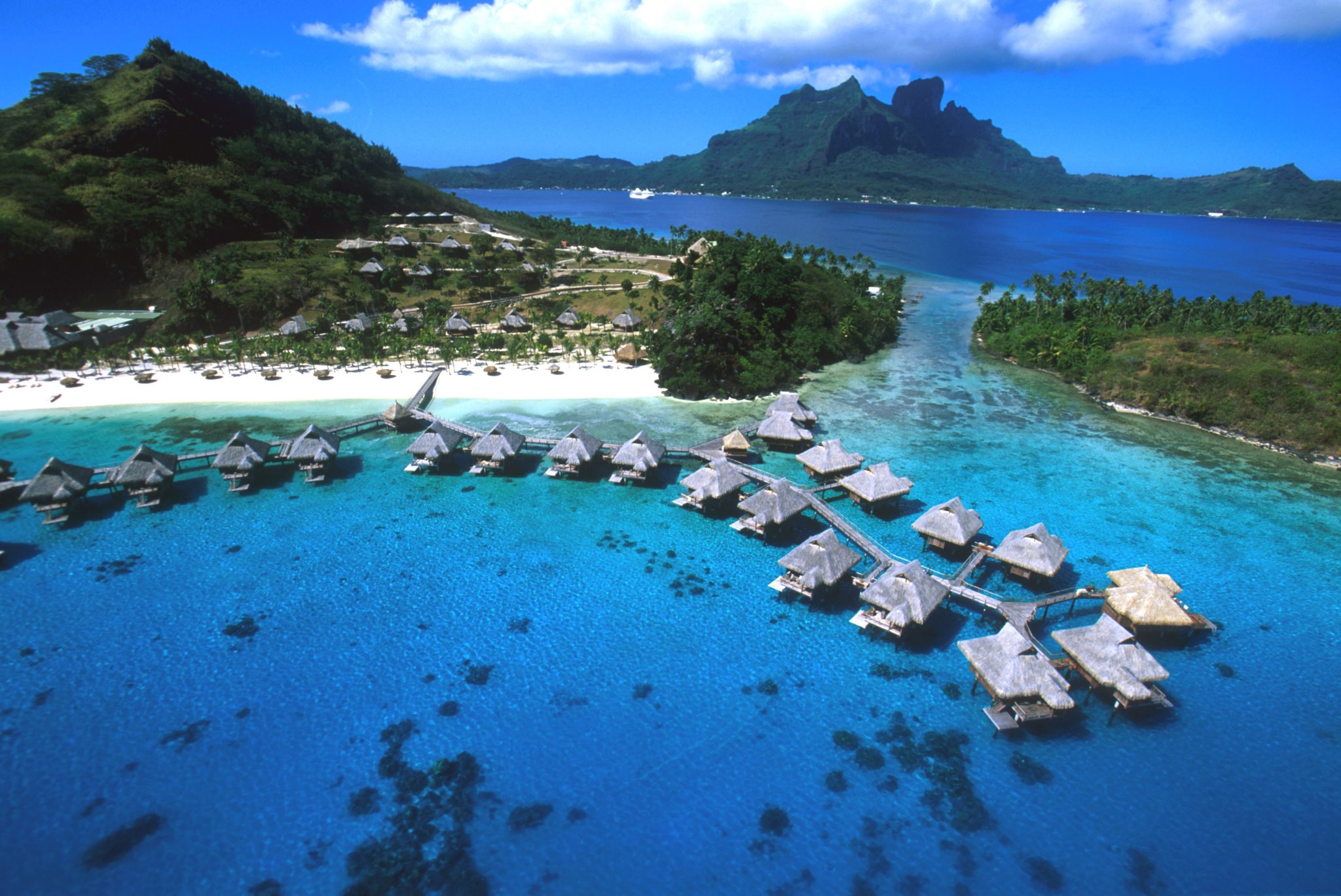 Réalisation de l'architecte Pierre Lacombe