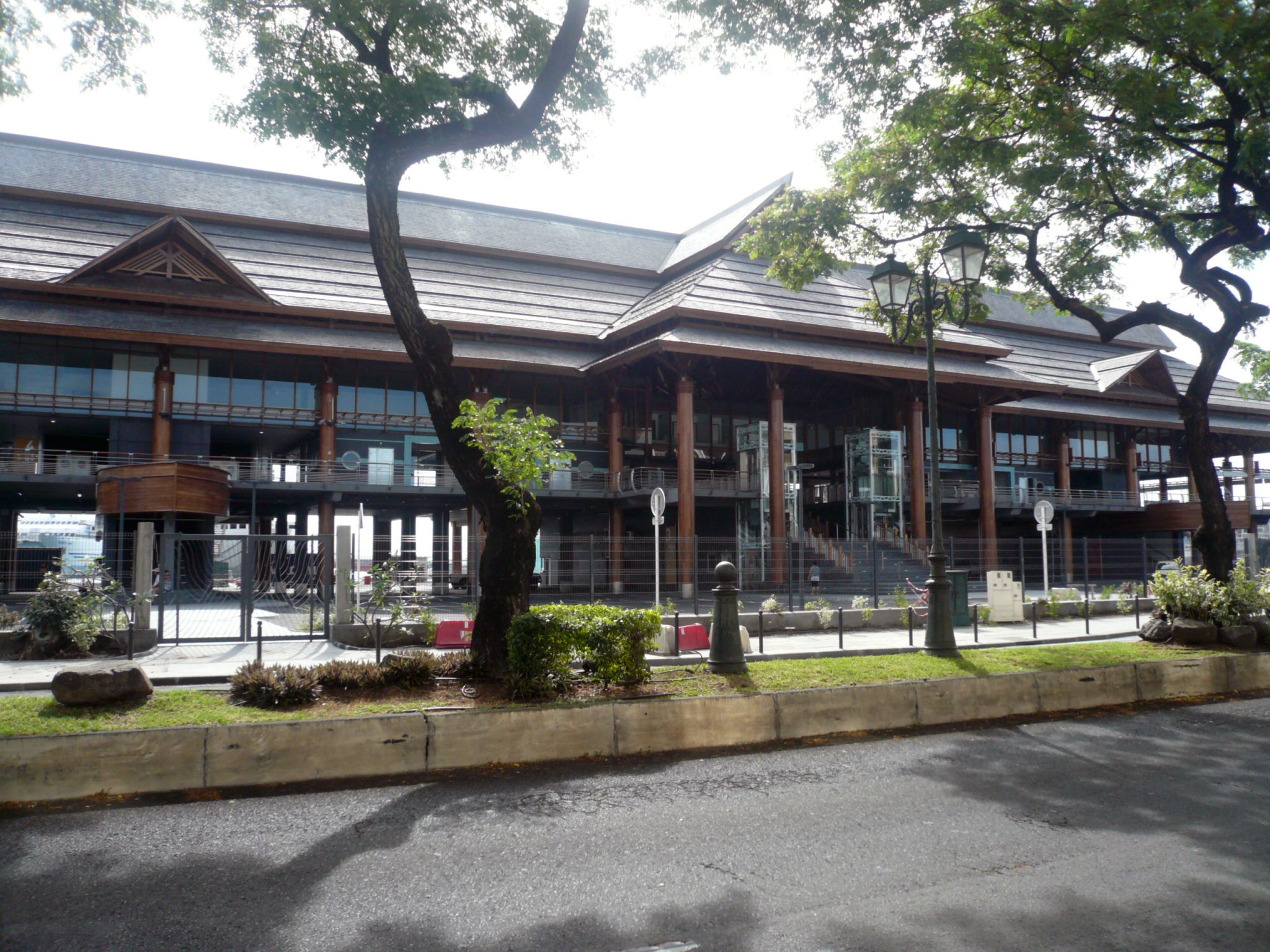 Réalisation Pierre Lacombe, architecte en PF