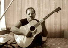 Teata, un musicien polynésien