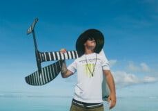 Florent Costa, prod de foil à Tahiti