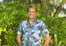 Manua Menard de Mahana Surf Scholl à Tahiti