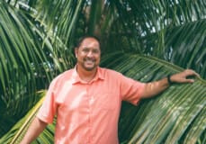 Rino Cavallo, chef de service de la restauration scolaire à la commune de PAEA et formateur dans le domaine de la restauration scolaire pour la fonction communale de Polynésie française.