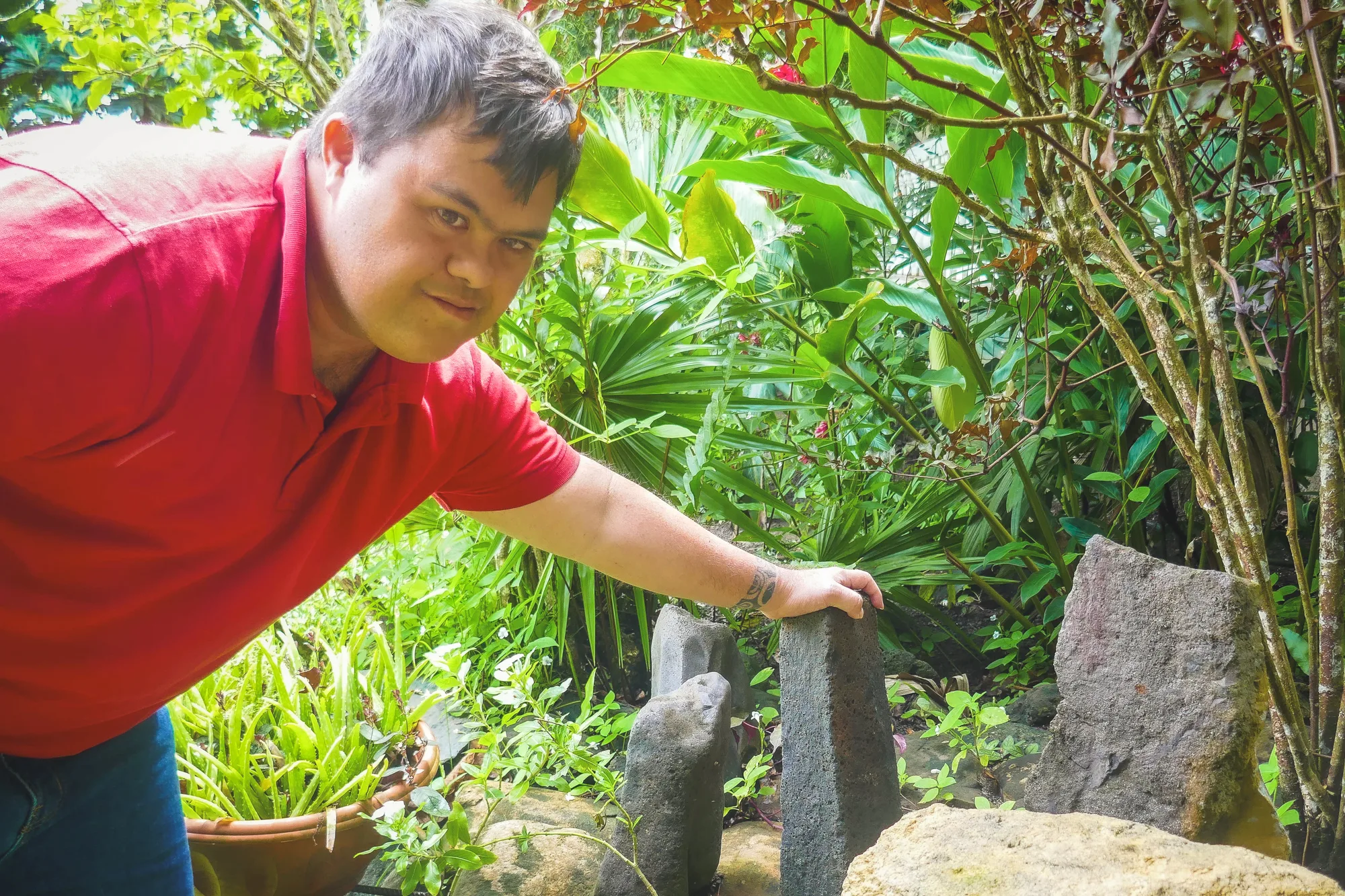 Naiki-Guilloux-Chevalier Hommes de Polynésie Trisomie 21 Raiatea