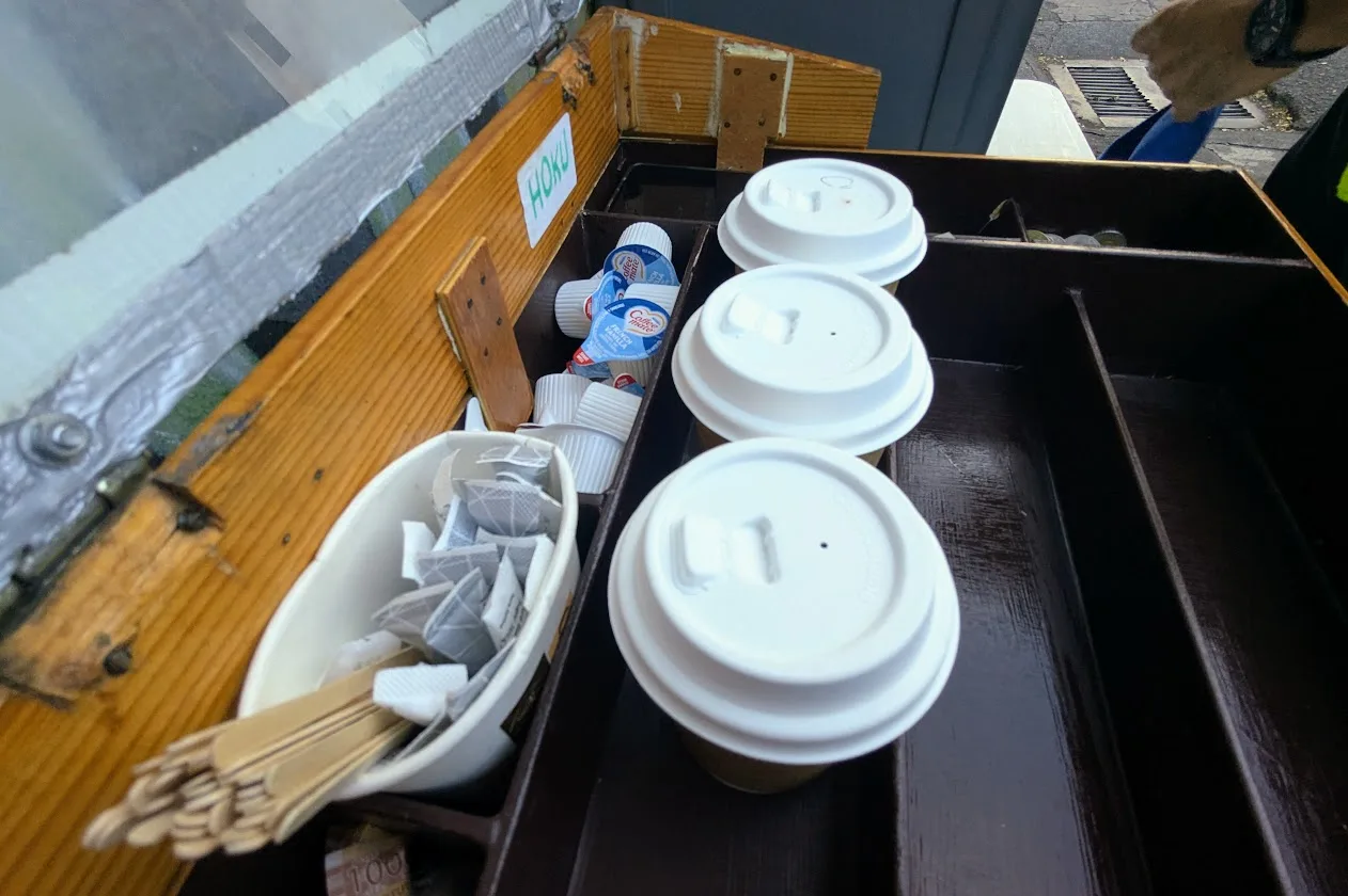 Tapuarii Beaumont Haru ton café Hommes de Polynésie Crédit : Pauline Stasi