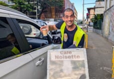 Tapuarii Beaumont Haru ton café Hommes de Polynésie Crédit : Pauline Stasi