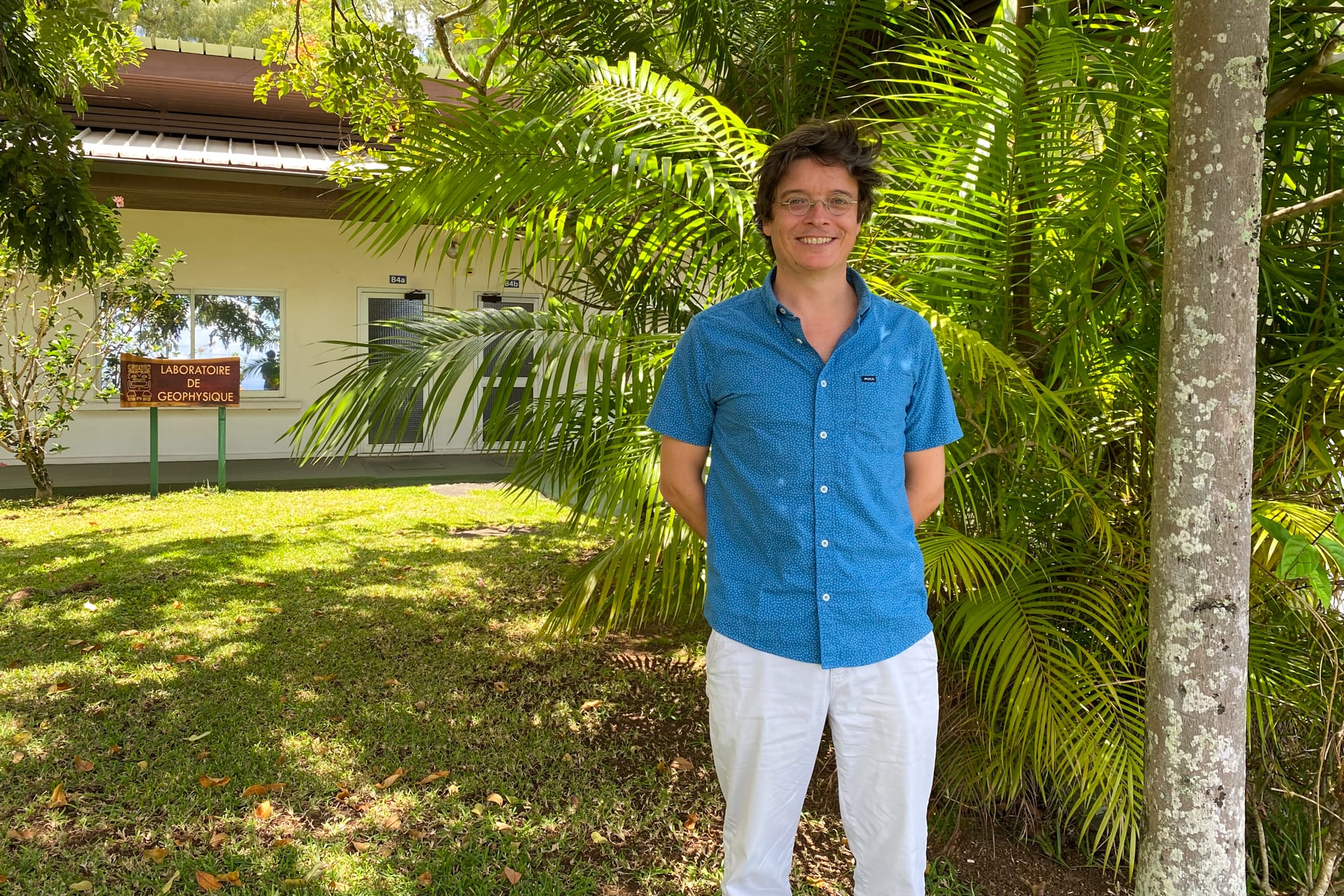 Anthony Jamelot, géophysicien à Tahiti et les simulation d'alerte au tsunami