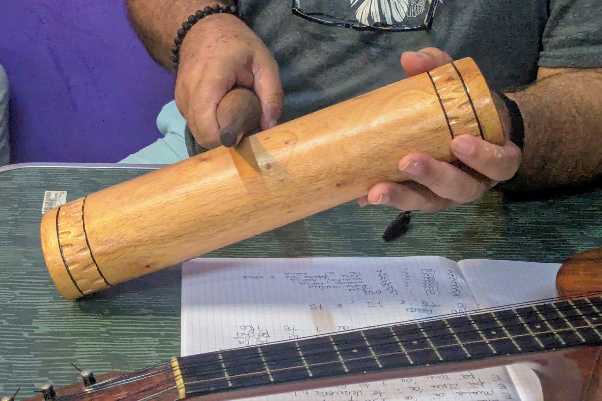 Matani Kainuku, danseur polynésien et chef de la troupe Nonahere