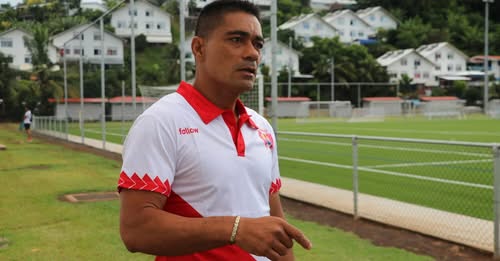 Norbert Hauata Arbitre Polynesien Hommes de Polynesie