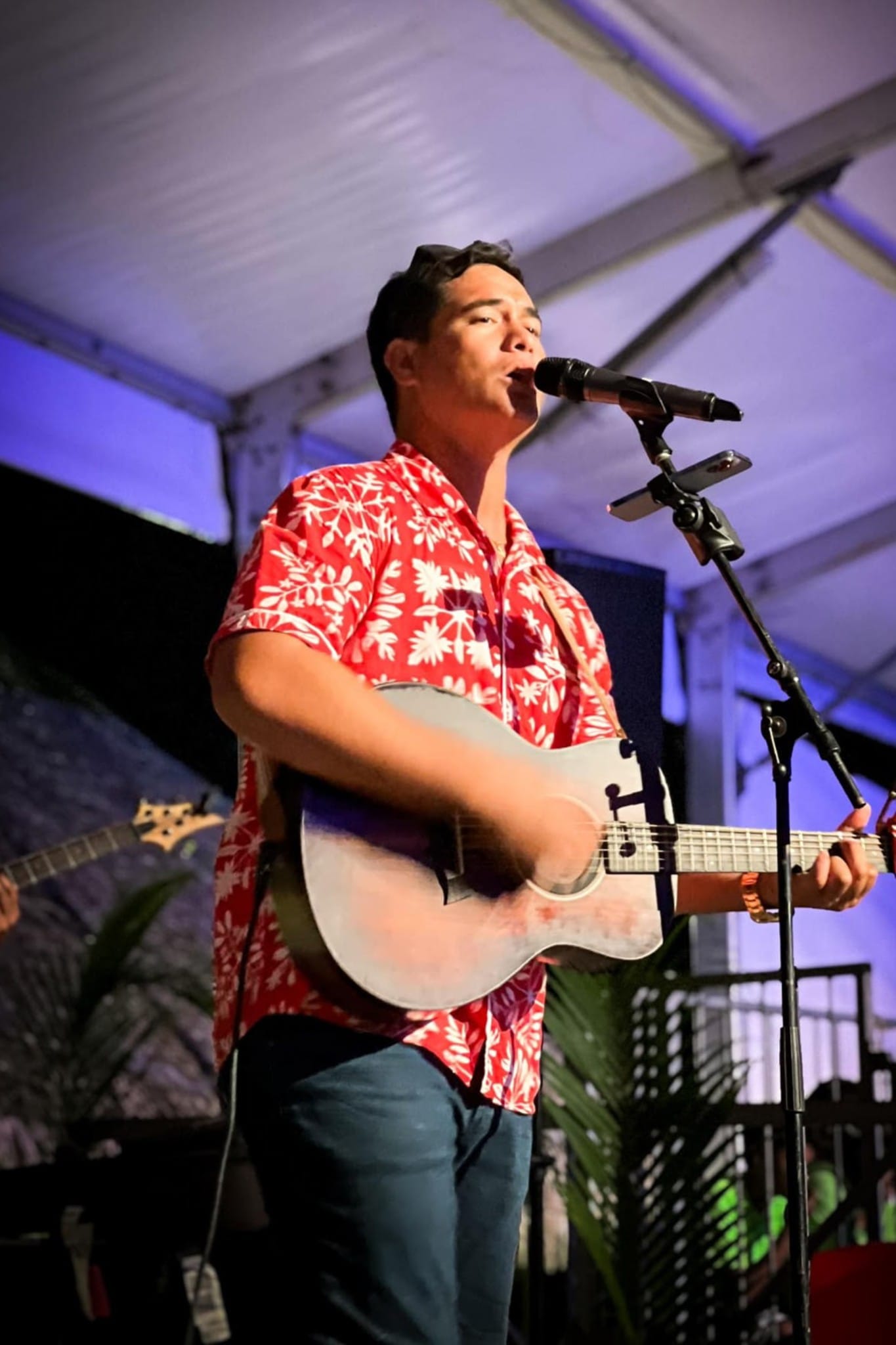 Teiho Tetoofa, musicien polynésien