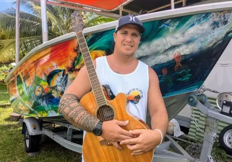 Douglas Tuahine Hommes de Polynésie