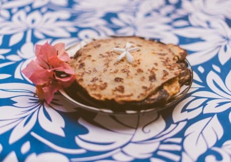 Recette : crepes banane Hommes de Polynesie Credit : Cartouche Louise-Michele