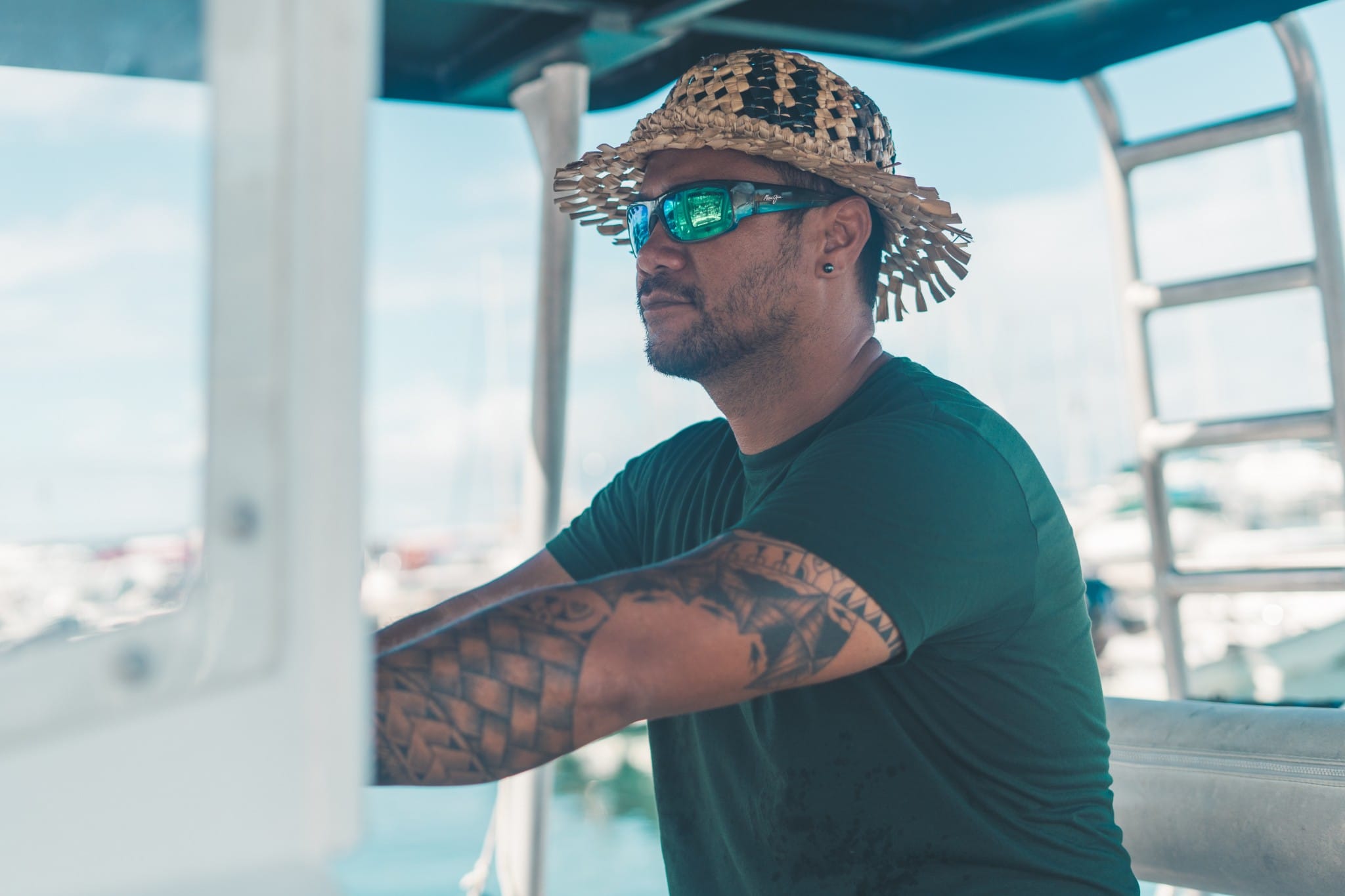 Teiki Tauapiiani Capitaine Lagonaire Hommes de Polynesie Credit : Cartouche Louise-Michele