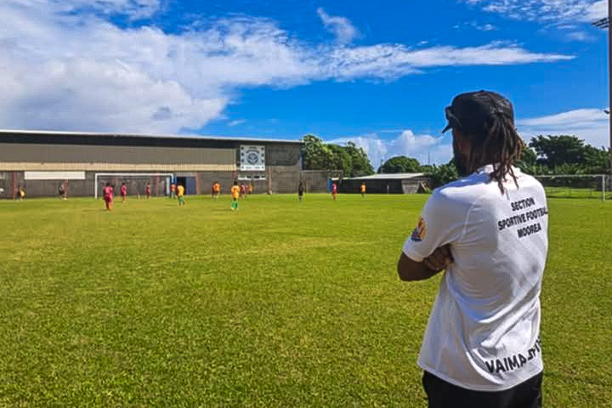 Theodore Bearune Educateur Football Moorea Hommes de Polynesie