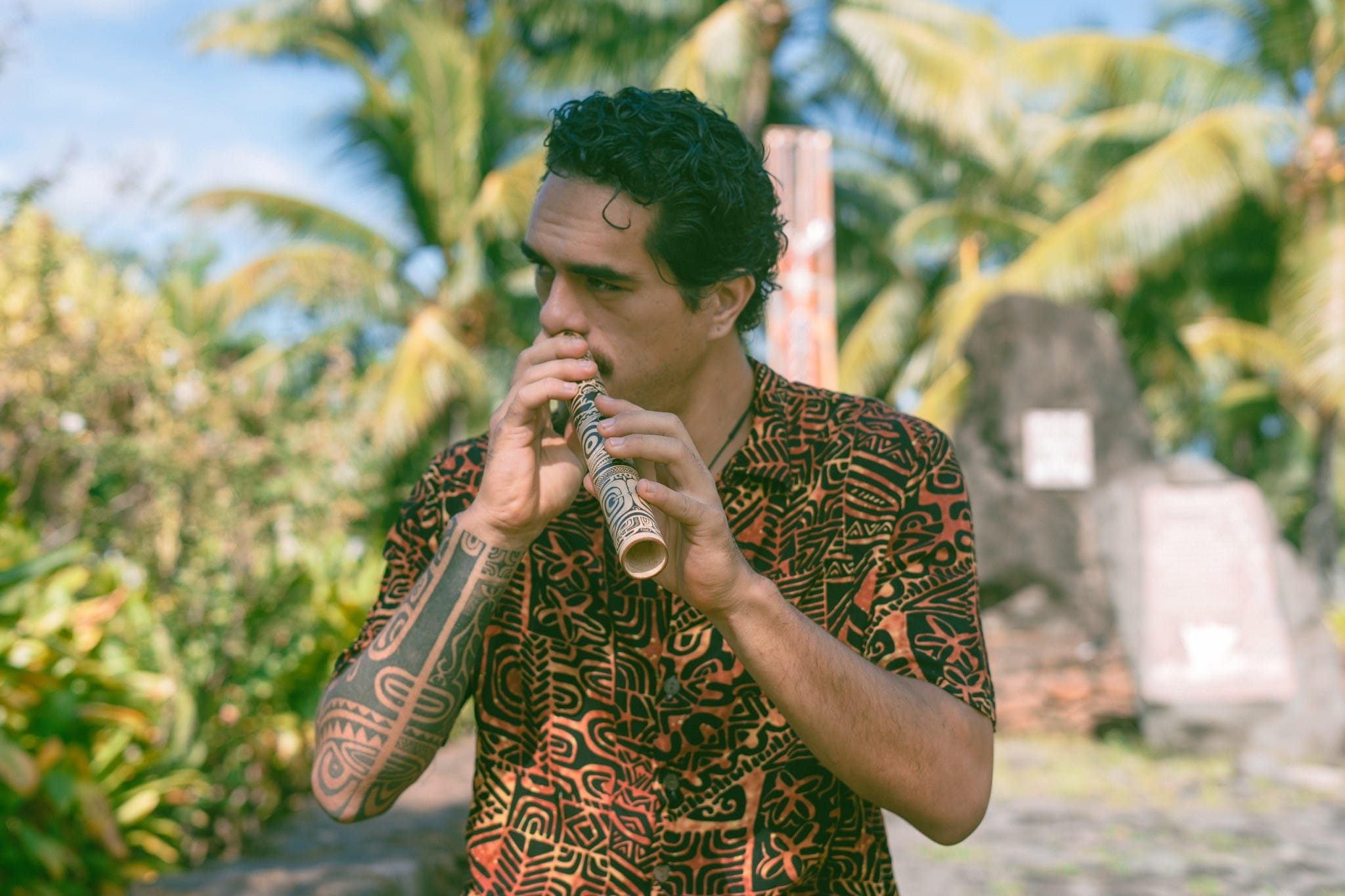 Samuel Poepoeani Artiste Hommes de Polynesie Credit : Cartouche Louise-Michele