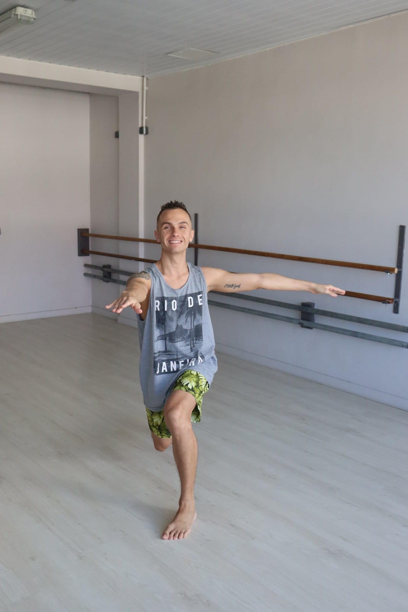 Eric Goalard, prof de danse en Polynésie