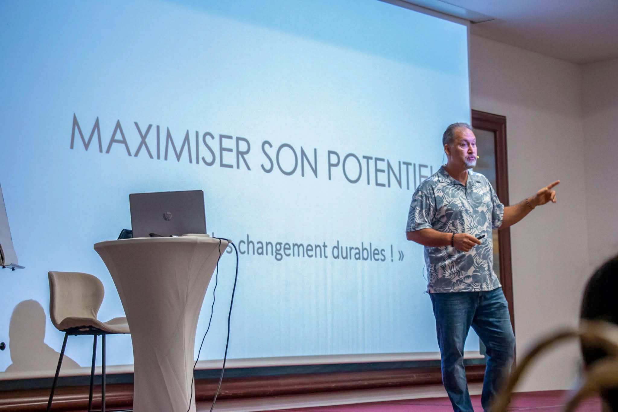 Ronald Darphin, coach de vie à Moorea