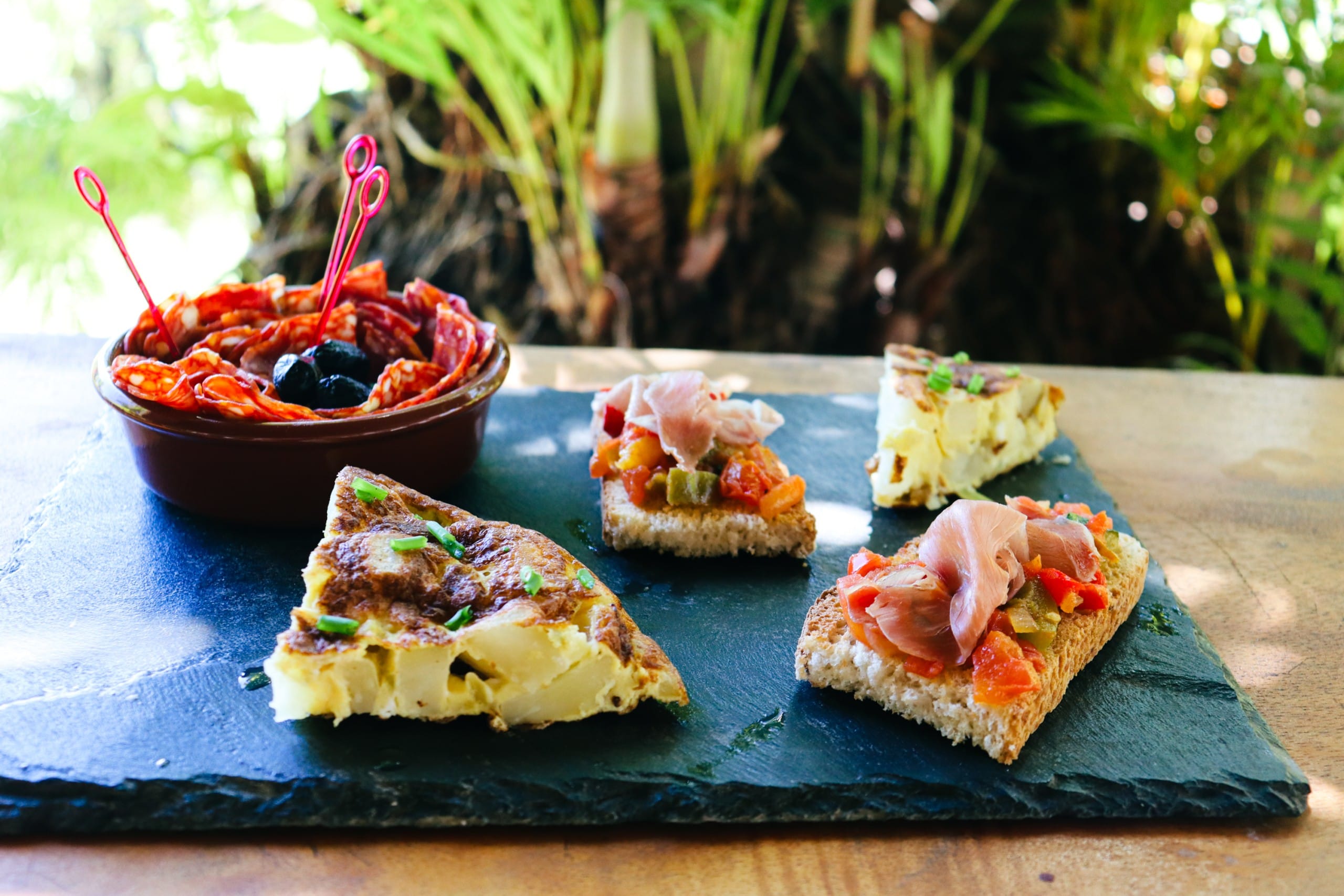 Recette de Tapas Hommes de Polynesie Credit : Isabelle Lesourd