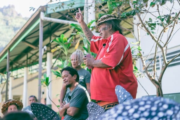 Ismael Huukena Hommes de Polynesie Credit : Cartouche Louise-Michele