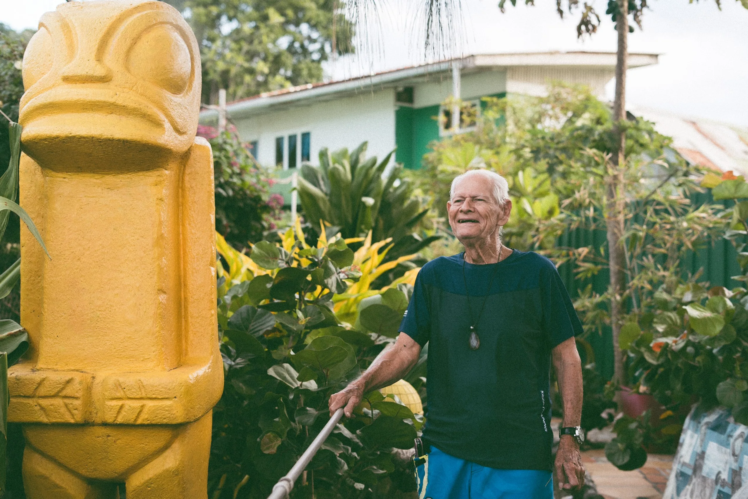 Warren Ellacott Hommes de Polynesie Credit : Cartouche Louise-Michele