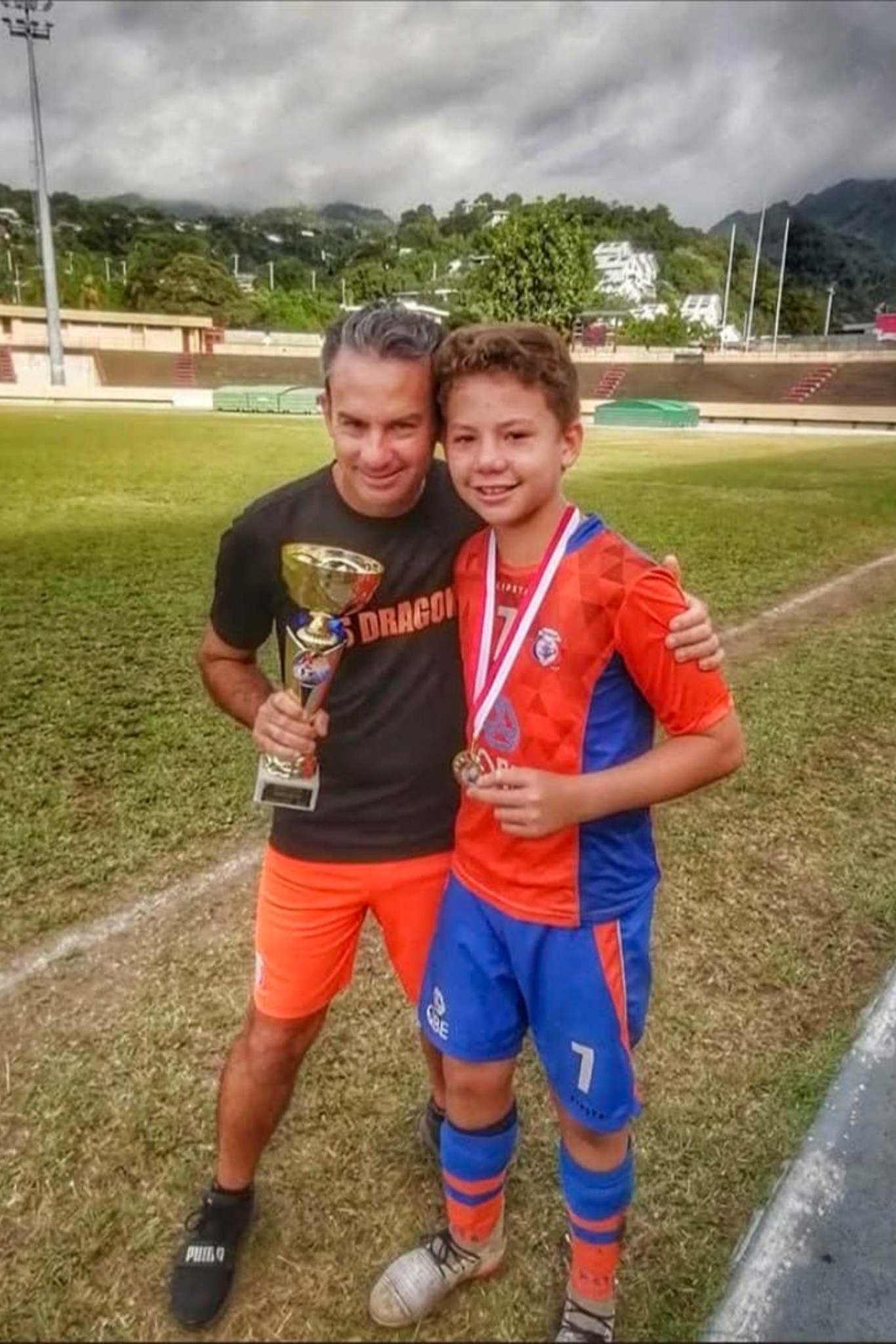 Nicolas Broséus, enseignant et coach de foot à Tahiti