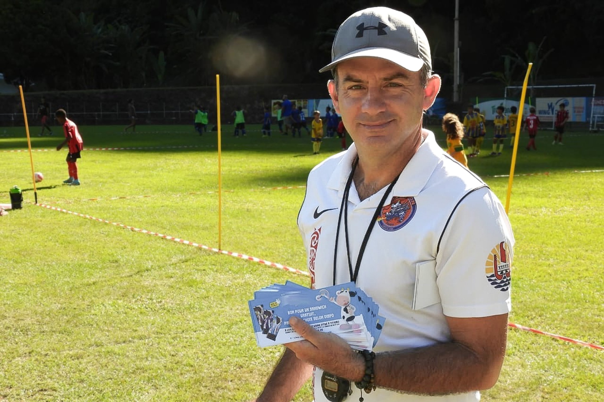 Nicolas Broséus, enseignant et coach de foot à Tahiti