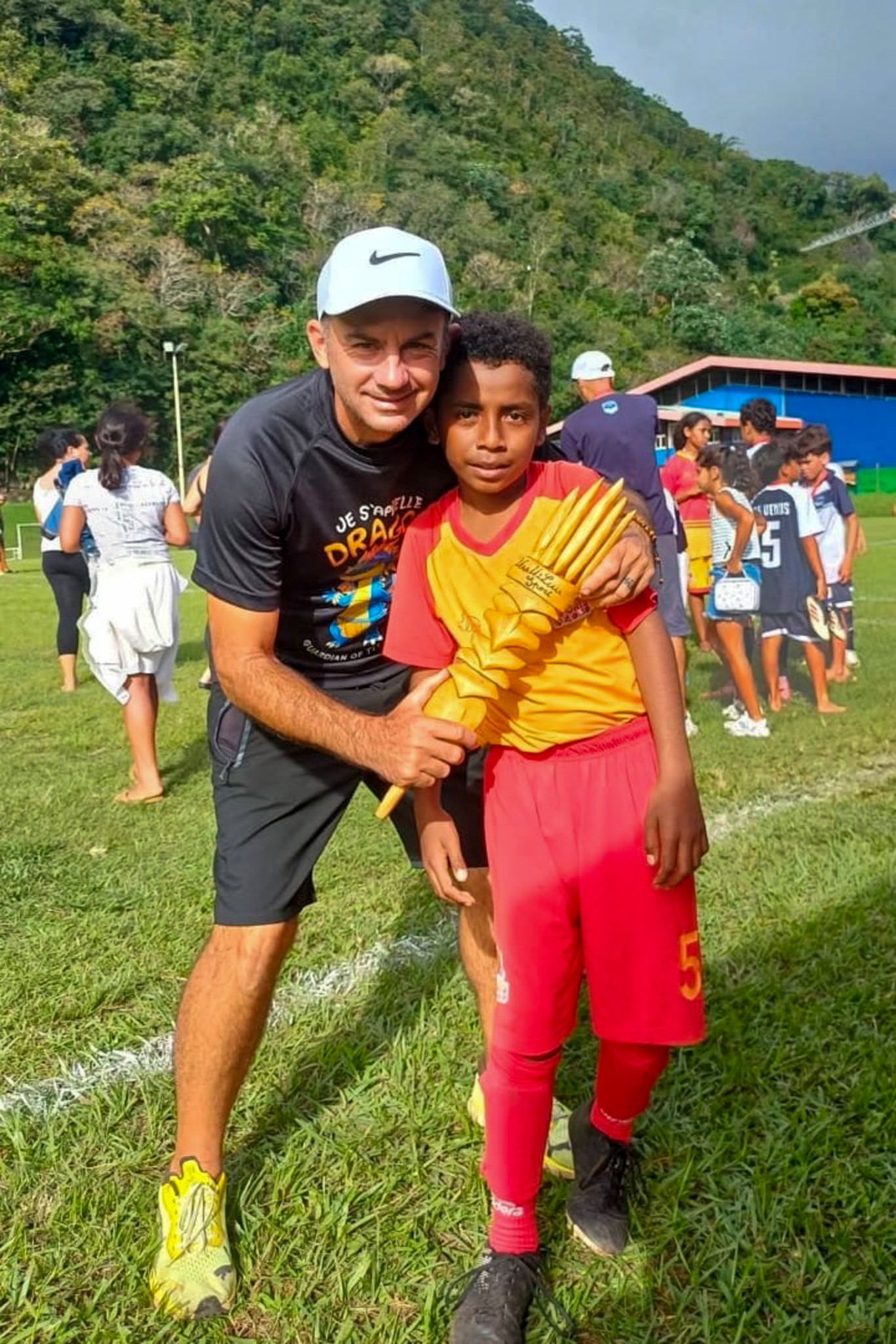Nicolas Broséus, enseignant et coach de foot à Tahiti